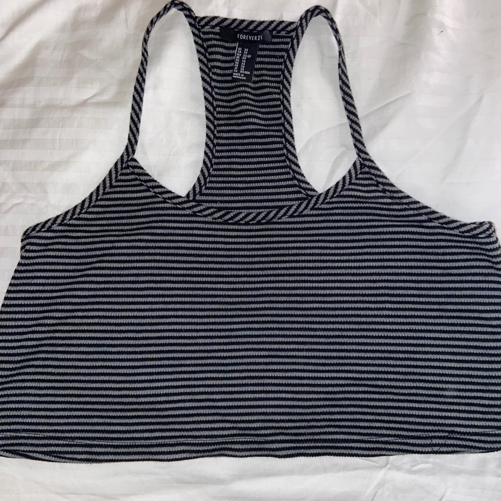 Cropped Tee